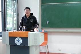 薛鹏宇